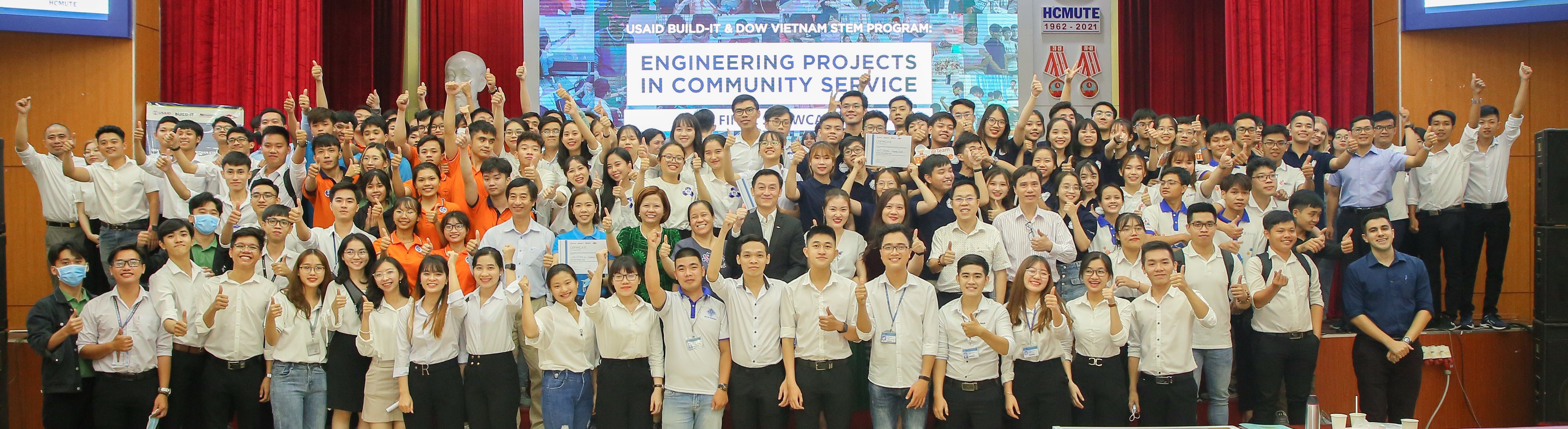 Teams from Lac Hong University, Ho Chi Minh City University of Technology and Ho Chi Minh City University of Technology and Education win top innovations awards.